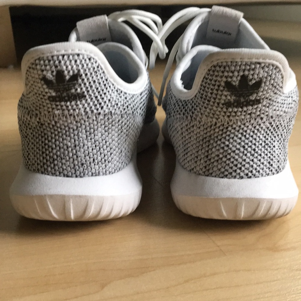 Adidas - Tennis Shoes - Picture 2 of 5